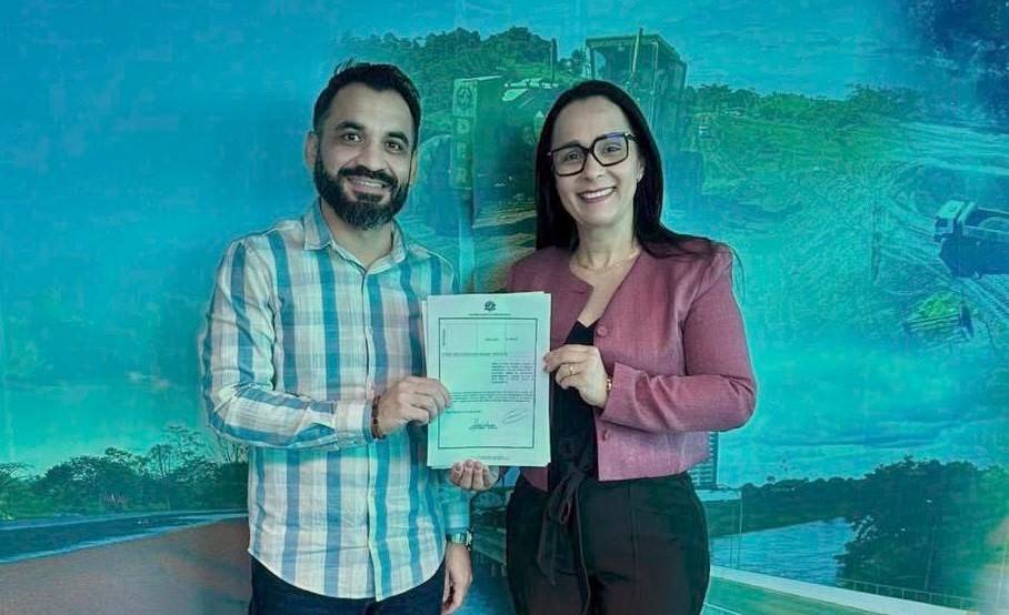 Deputada Rosangela Donadon solicita recuperação urgente da RO-370 entre Cerejeiras e Corumbiara