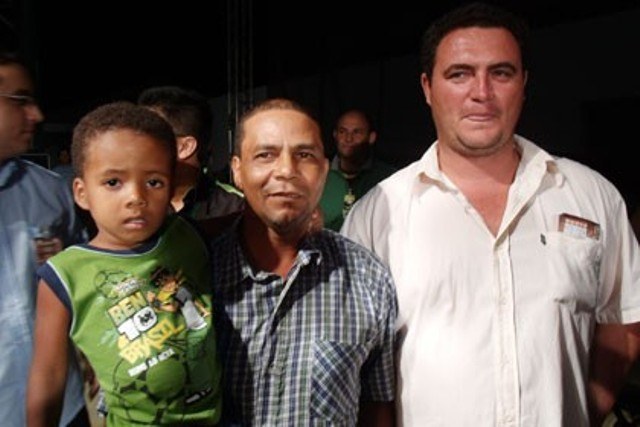 Marido de funcionária da FOLHA DO SUL marca cartela premiada na Expovil