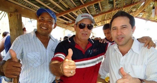 Deputado Natan Donadon prestigia campeonato de motocross em Buritis