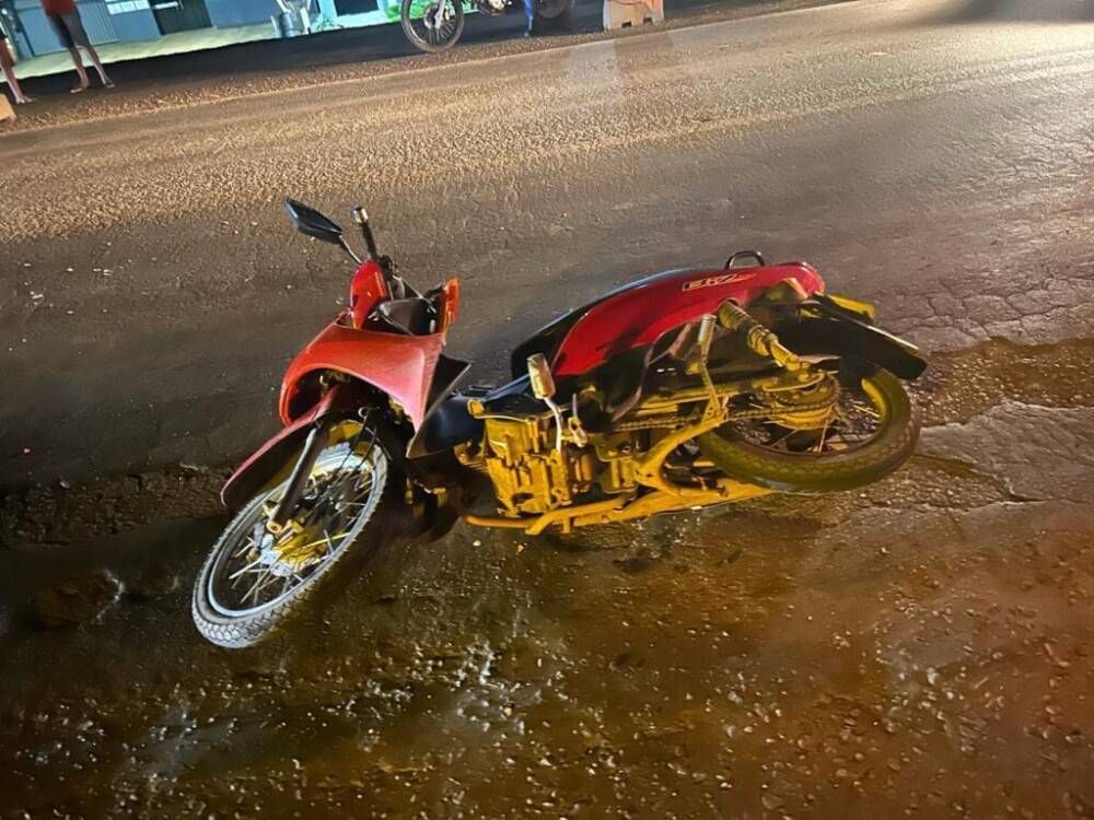 Mulher é presa após filho adolescente e inabilitado provocar acidente, em Vilhena; motoneta foi tirada do local e escondida em chácara