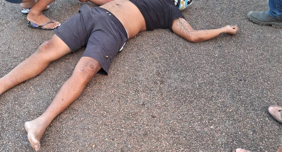 Motociclista que atingiu poste de concreto em alta velocidade está intubado e em estado grave na UTI do Hospital Regional de Vilhena