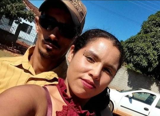 DOR EM DOBRO: casal que morreu após motocicleta ser atingida por picape em distrito de Corumbiara deixa 4 crianças