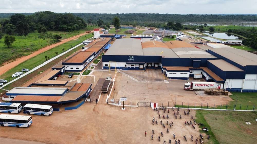 Dois gigantes do agro no Cone Sul de Rondônia podem “sofrer em dobro” com o tarifaço anunciado por Donald Trump; entenda a situação