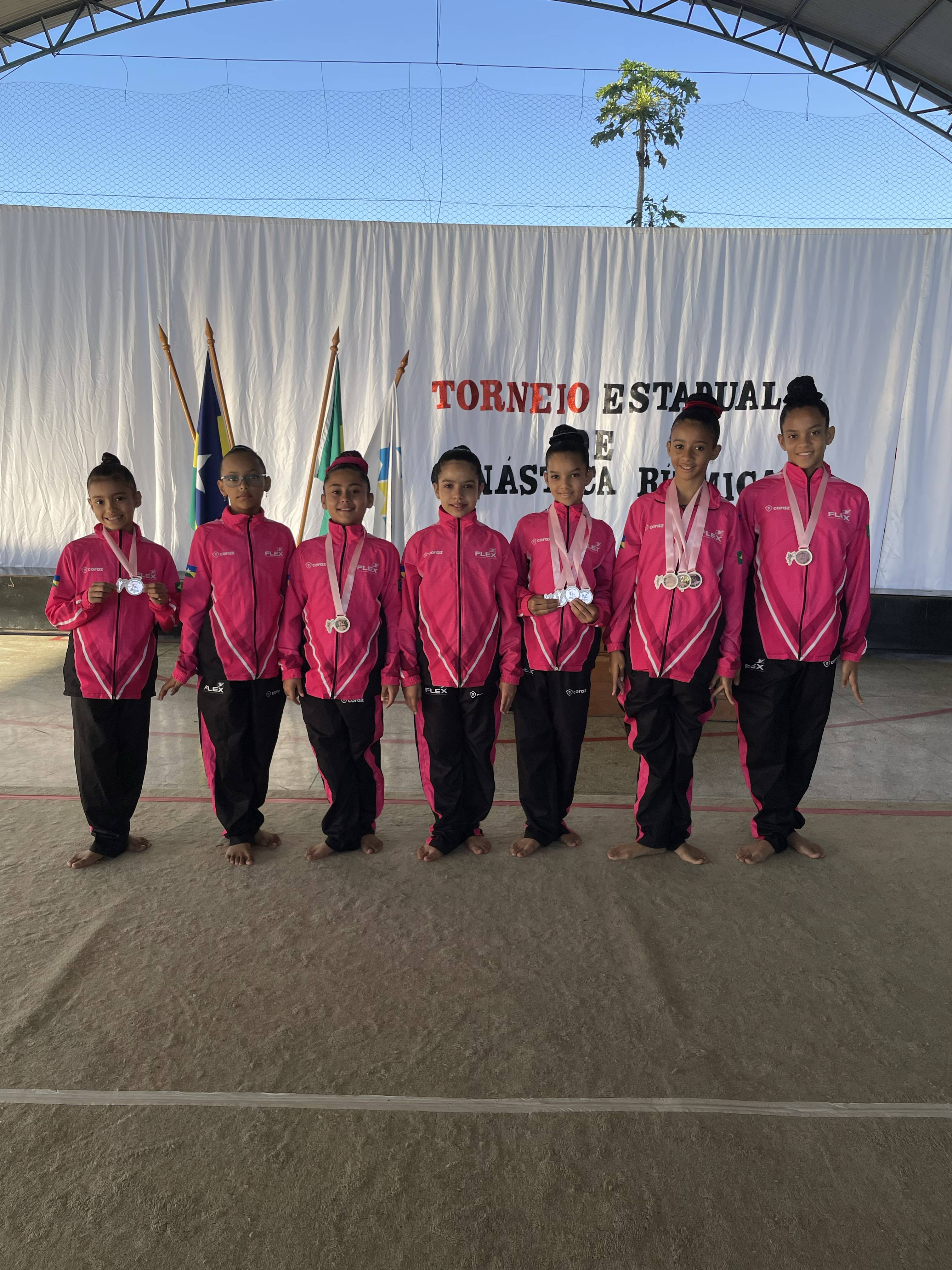 Atletas da Flex dominam o Torneio Estadual de Ginástica Rítmica em Ji-Paraná e voltam para Vilhena com 9 medalhas