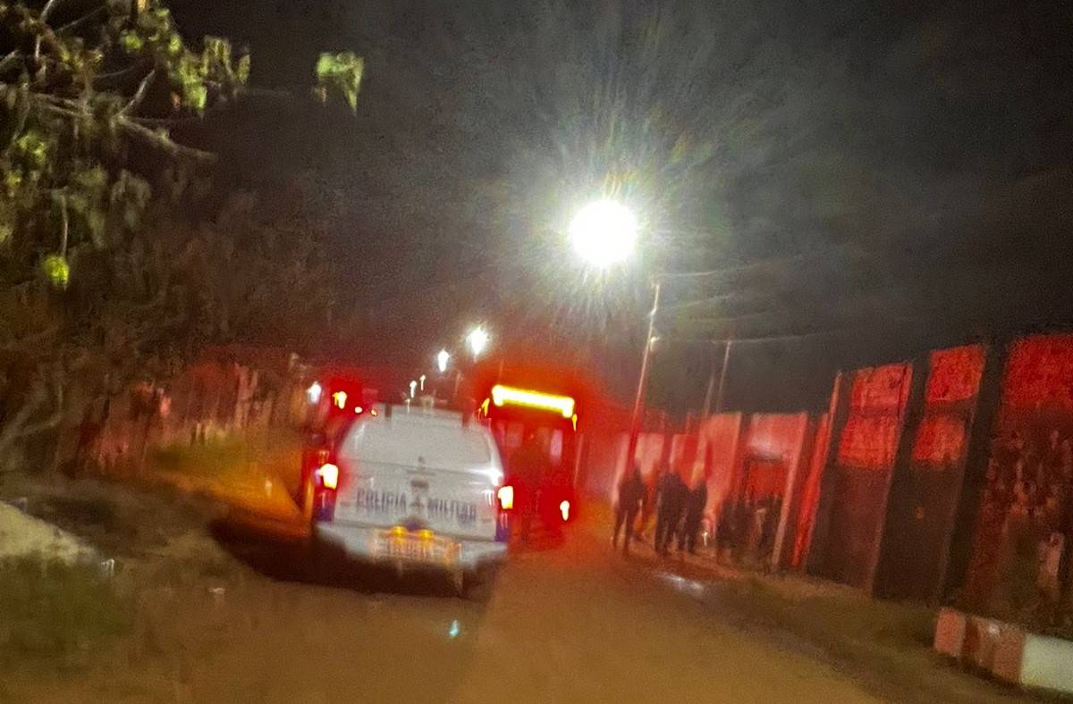 Atacado a facadas pelo próprio irmão, rapaz de 24 anos está na UTI do Hospital Regional de Vilhena