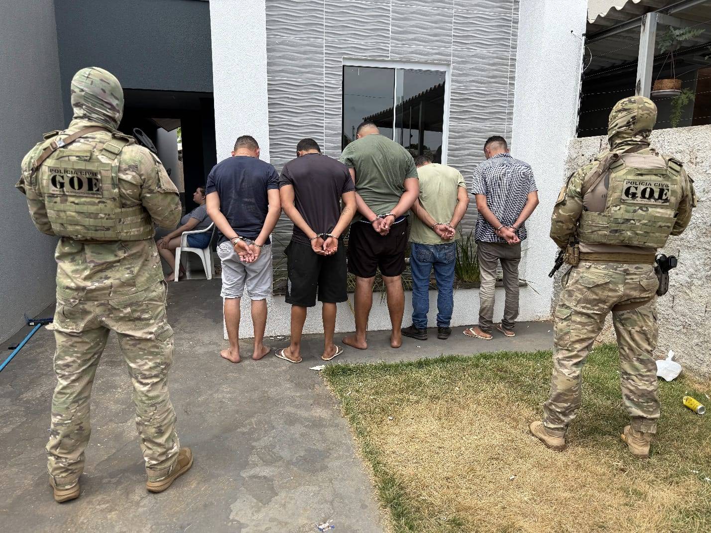 ASSISTA: Polícia Civil dá detalhes e governador de Mato Grosso grava vídeo mostrando a prisão de assaltantes de banco, em Vilhena