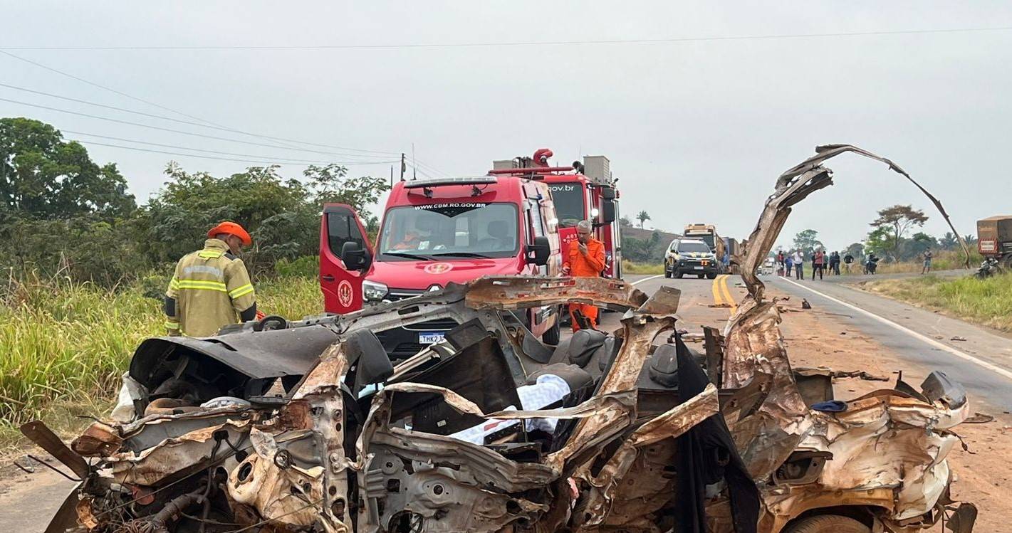 Casal idoso e dois netos, moradores de Cerejeiras, vítimas de acidente na BR 364, são identificados; mãe das crianças sobreviveu