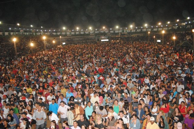 Aviagro divulga números da Expovil: 180 mil pessoas foram à festa