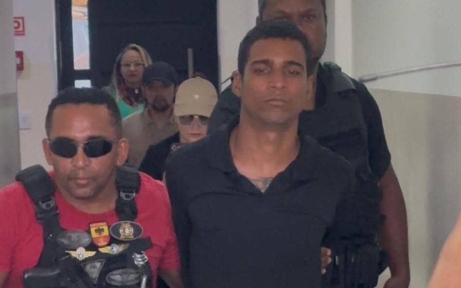 VÍDEO: após atear fogo na residência da ex, homem diz que se casou com advogada que o defendia quando ainda estava na cadeia, em MT