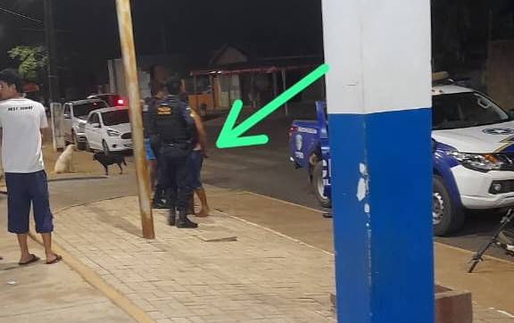 Descontrolado, homem esfaqueia mãe e padrasto e depois vai atrás dos dois na UPA, em Vilhena, onde admite que iria “terminar o serviço”