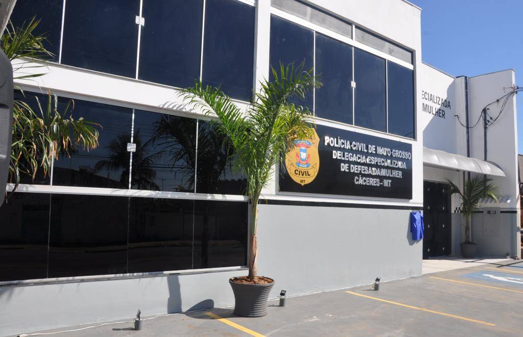 Após prisão de casal por maus tratos, MT volta a registrar episódio revoltante: mulher queima o próprio filho com água fervente