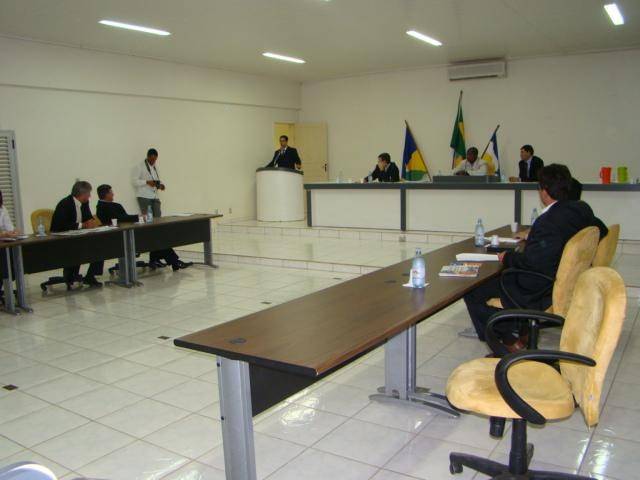 CÂMARA DE VEREADORES EM SESSÃO