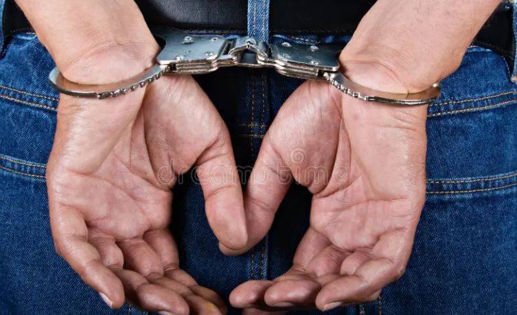 Empregado chega bêbado em alojamento de empresa e briga com colega de trabalho, em Vilhena; acusado foi preso e demitido