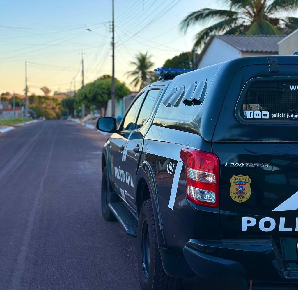 Família de garota de MT aciona a polícia após exposição de imagens causar dano psicológico ao ligá-la a padre e caso viralizar no Brasil