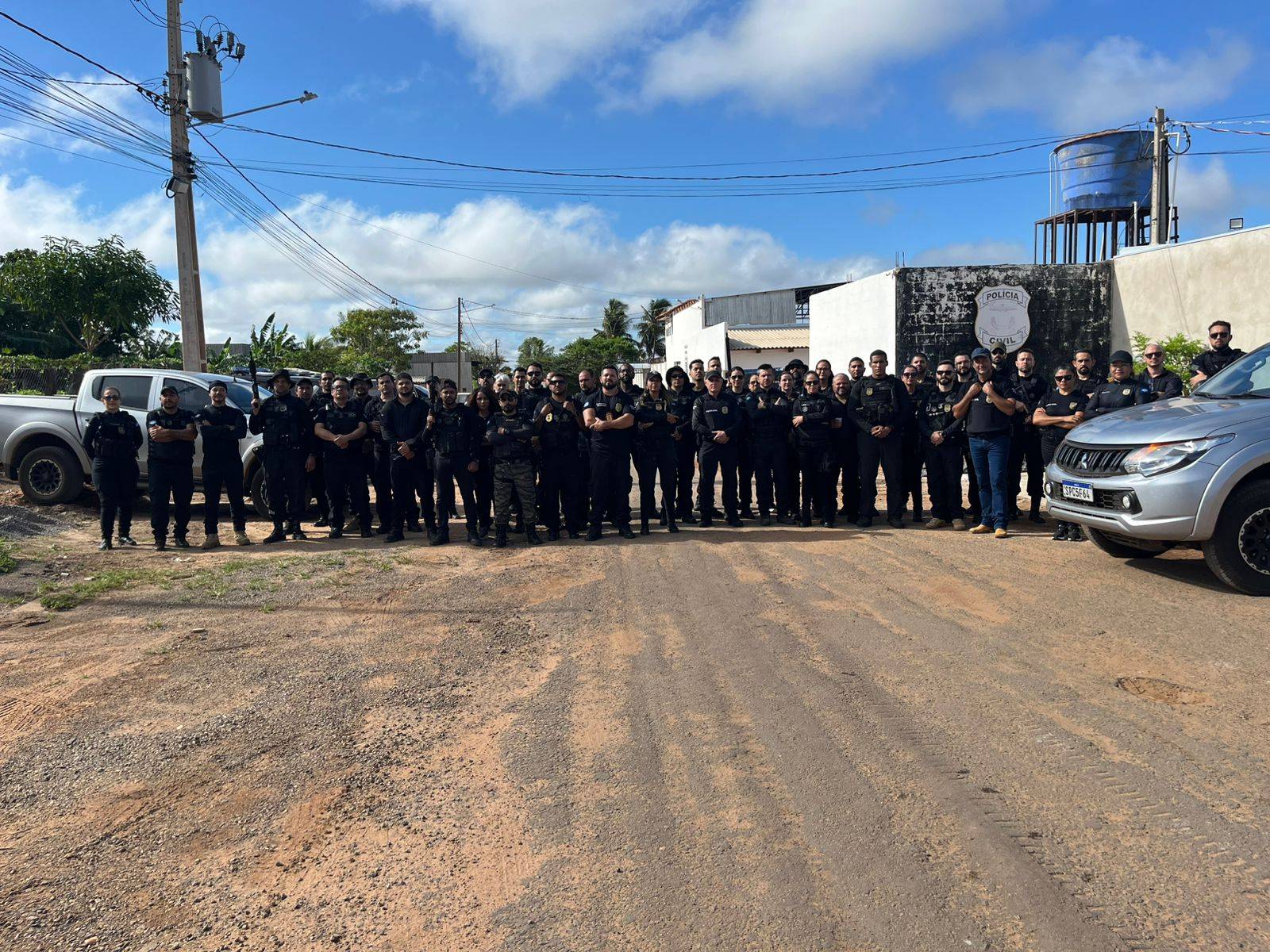 VÍDEO: na divisa de Rondônia com Mato Grosso, megaoperação da Polícia Civil prende faccionados, mas também “simpatizantes do crime”