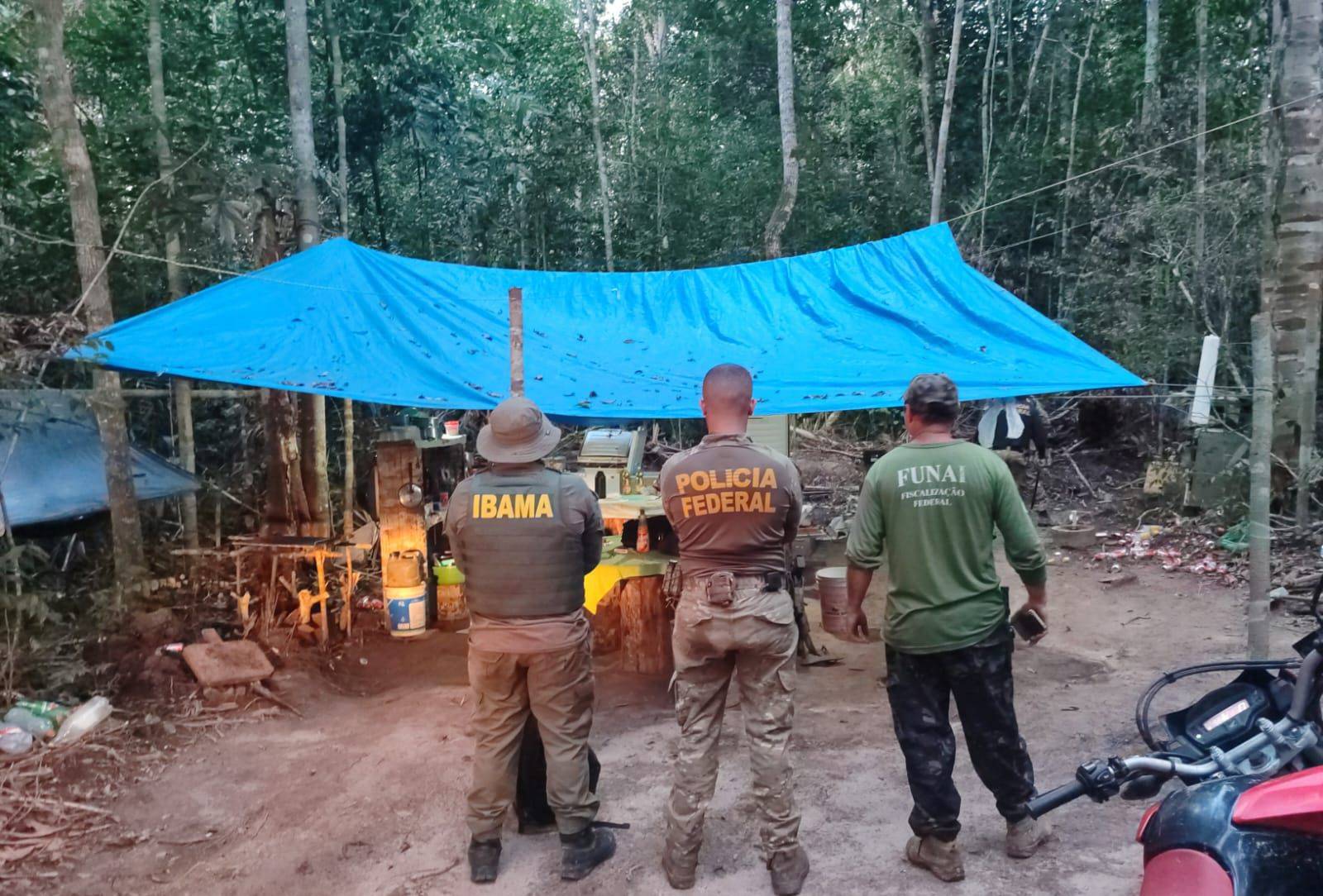 PF deflagra operação para combater invasões e danos ambientais na Terra Indígena Latundê, no Sul de Rondônia