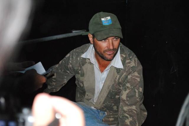 Operação da PM prende homem e menor por porte ilegal de armas