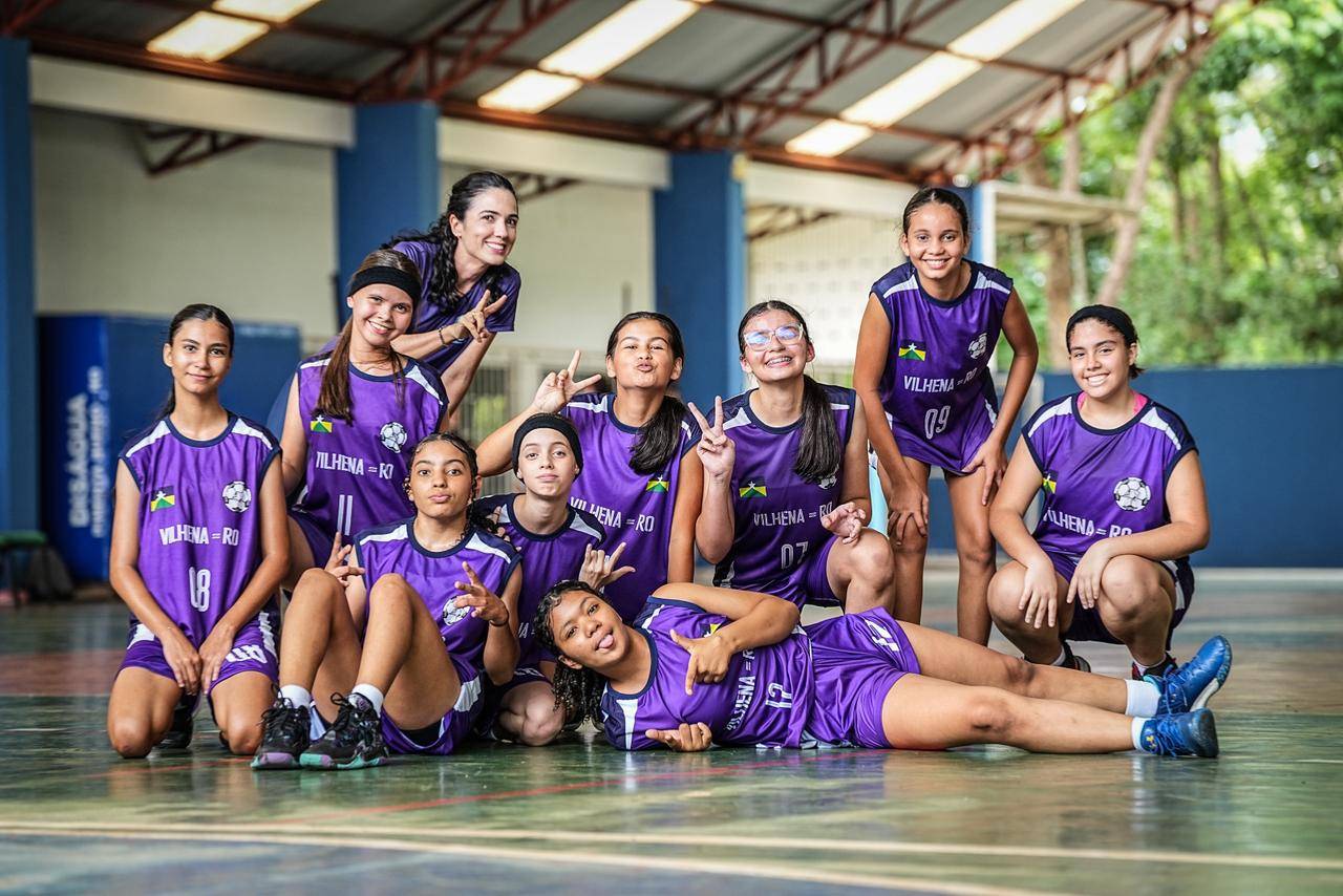 Alunas de escola pública de Vilhena ganham medalha de bronze no basquete infantil do JOER, disputado em Cacoal