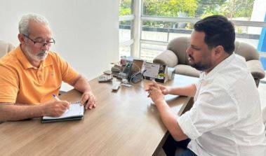“O que representa perigo é a desinformação: a distorção de Fernando Máximo sobre a prisão de Bolsonaro”, diz advogado em artigo