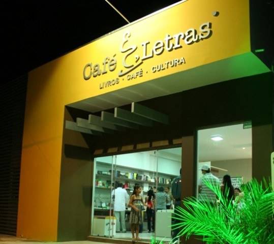 Ladrão rouba livraria no centro de Vilhena; caixa registradora foi levada