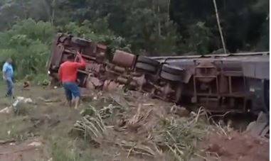 EXCLUSIVO: motorista de carreta envolvido na morte de mulher na BR 435 é morador de Vilhena; moto teria causado a tragédia