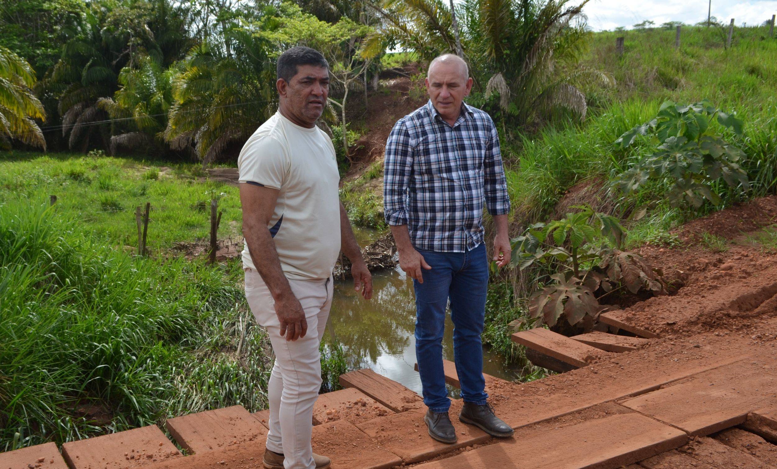 Compromisso do deputado Ezequiel Neiva vai substituir pontes de madeira por aduelas em Chupinguaia