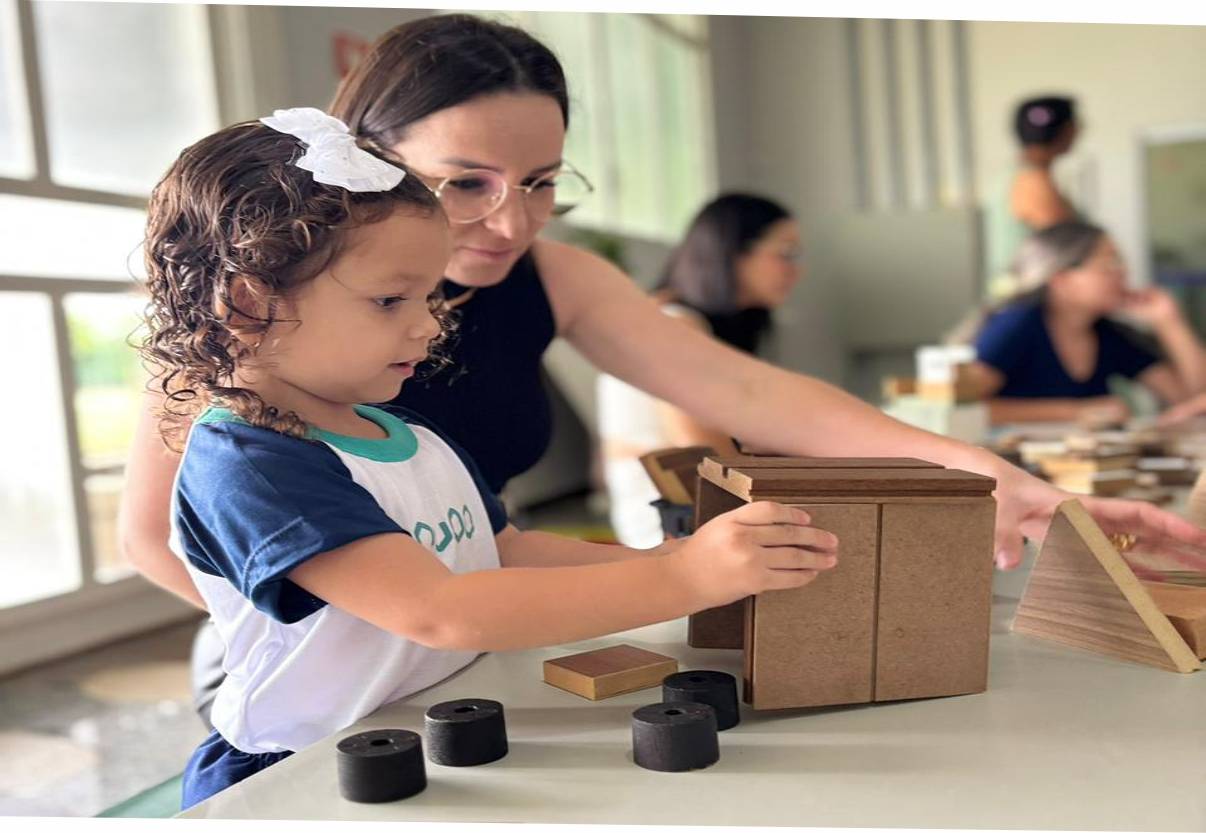Boa adaptação no infantil é baseada em acolhimento e parceria escola-família