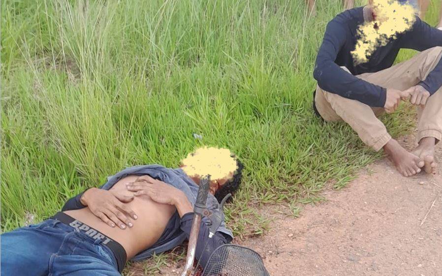 Rapazes baleados e resgatados por Bombeiros em Vilhena são adolescentes, ambos com 17 anos; um deles está na UTI