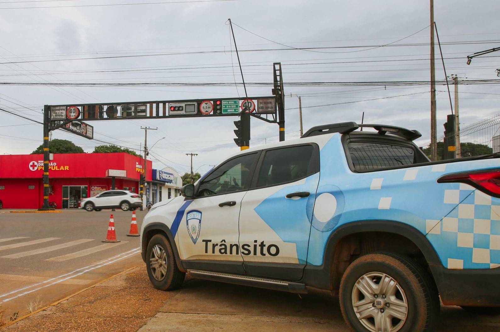 Em apenas 20 dias de funcionamento, radares recém-implantados registram mais de 15 mil infrações de trânsito, em Vilhena