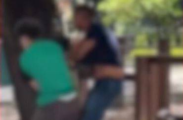 Rendido por 6 assaltantes em praça de Vilhena, casal de adolescentes tem iphones e bicicleta elétrica levados por ladrões