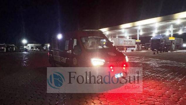 Homem tenta matar um e bala perdida acaba atingindo inocente após briga em posto de combustíveis, em Vilhena