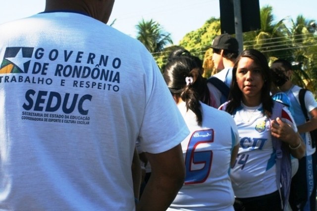 Em defesa do Joer, alunos invadem ALE; protestos continuam no fim de semana