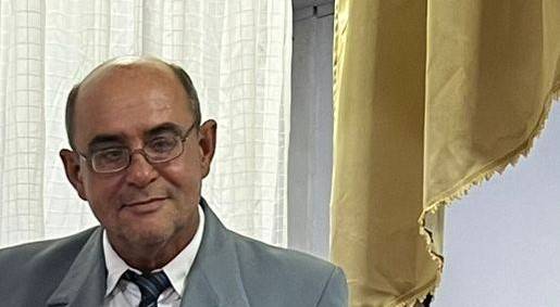 Pastor evangélico sofre infarto fulminante e morre diante dos fiéis, aos 57 anos, enquanto pregava em Vilhena