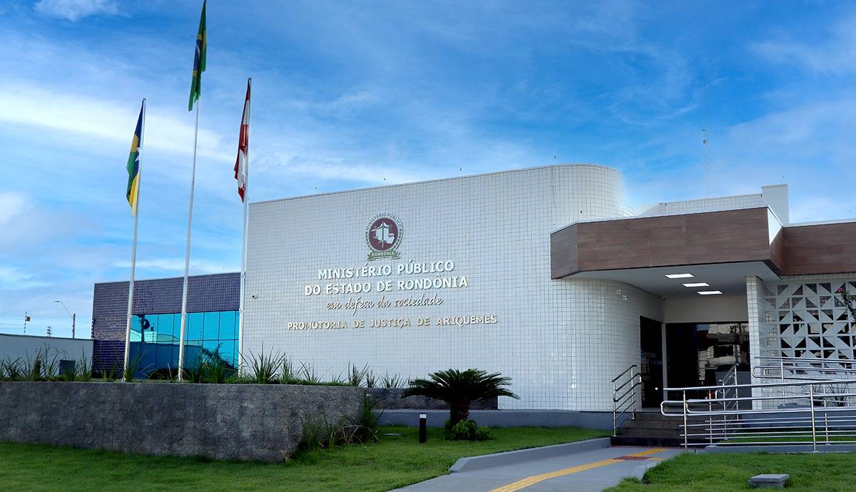 Justiça condena adolescente que matou o avô e baleou a avó, em crime motivado por vingança que chocou Rondônia