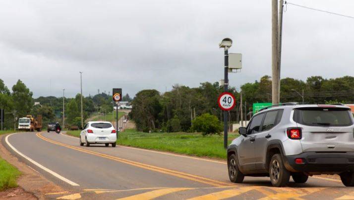 No primeiro mês em vigor, radares eletrônicos aplicam 19.735 multas de trânsito e Vilhena vai arrecadar R$ 2,5 milhões