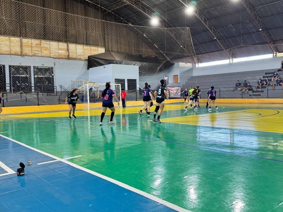 Sucesso: Copa Weslen Kameya de Handebol reúniu equipes de três estados em Vilhena