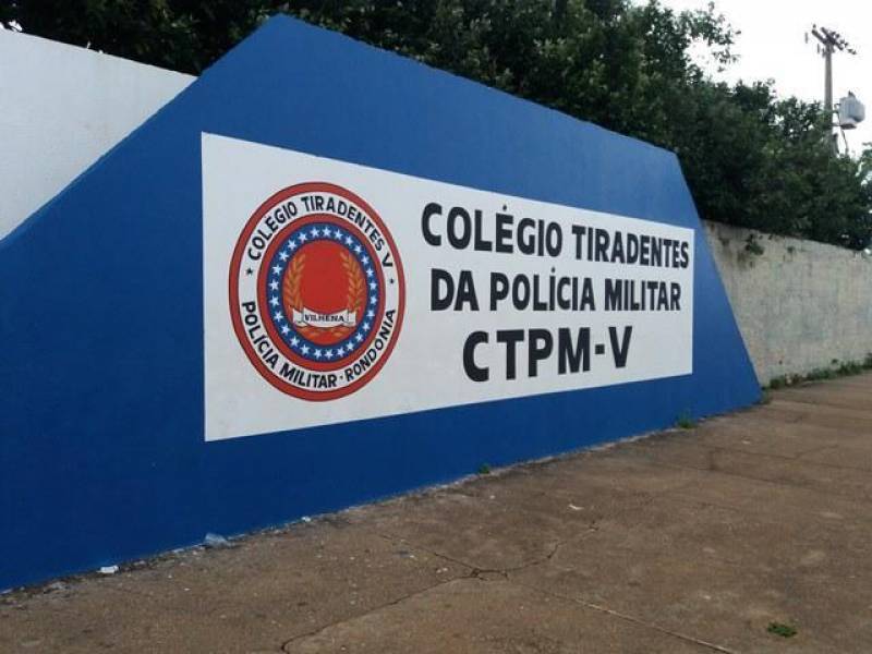 Aluno de colégio militar é conduzido à delegacia após ofender policial e orientadora da instituição de ensino, em Vilhena