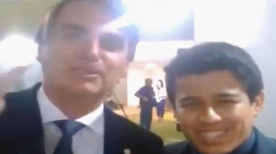 ASSISTA: tentando “endireitar”, candidato a governador de Rondônia usa vídeo de 10 anos atrás, quando Bolsonaro ainda era deputado
