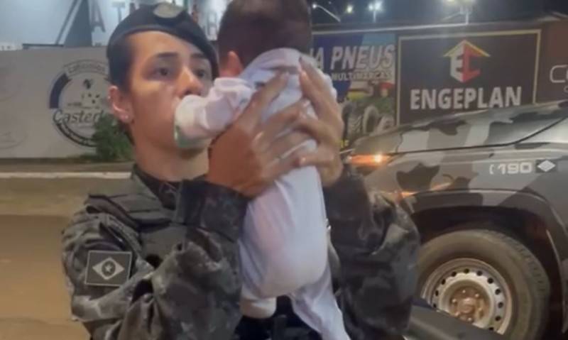 VÍDEO: capitã da PM salva criança recém-nascida que estava engasgando em cidade na divisa de Mato Grosso com Rondônia