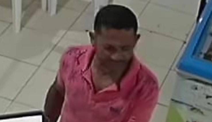 URGENTE: esposa reconhece o corpo do pedreiro maranhense de 42 anos que foi espancado e degolado, em Vilhena