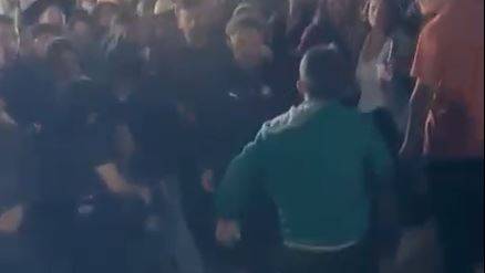 VEJA VÍDEO: viralizam imagens de homem atacando e ferindo 2 com canivete antes do show da cantora Simone Mendes na ExpoVilhena