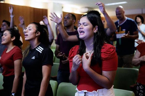 Durante dois dias, jovens da Igreja Assembleia de Deus promovem “Culto Mentes Renovadas”, em Vilhena