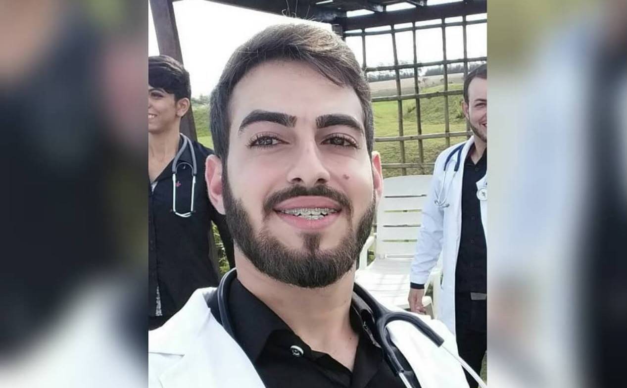 Neto de ex-deputado que também foi prefeito de Cerejeiras, médico morre após acidente no interior de Minas Gerais