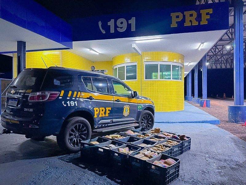Documentos encontrados dentro de veículo revelam que mulher presa com 274 kg de drogas em MT havia passado por Vilhena
