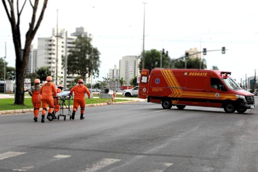 Em cidade de MT, Bombeiros salvam mulher que sofreu o mesmo tipo de acidente que matou idosa, em Vilhena