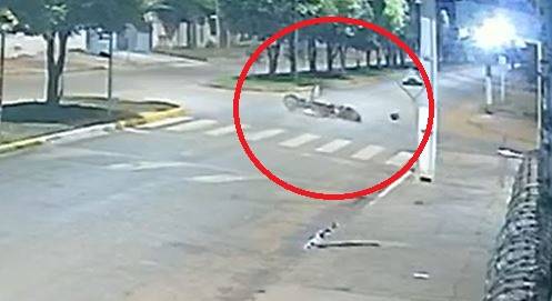 VÍDEO: 15 dias após sofrer queda de moto ao passar por quebra-molas e ficar em estado grave, mulher deixa a UTI, em Vilhena
