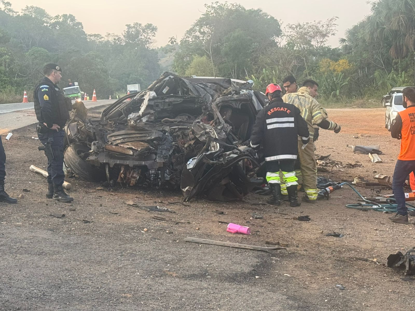 FOTOS E VÍDEO: acidente envolvendo carreta e picape de prefeitura deixa 5 mortos na BR 364, em Rondônia