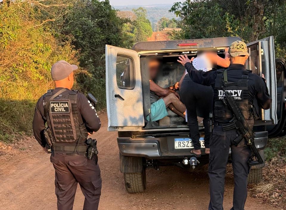 VÍDEOS: prisão de dois casais envolvidos no crime pode levar a polícia até o mandante da morte de dentista, em Vilhena