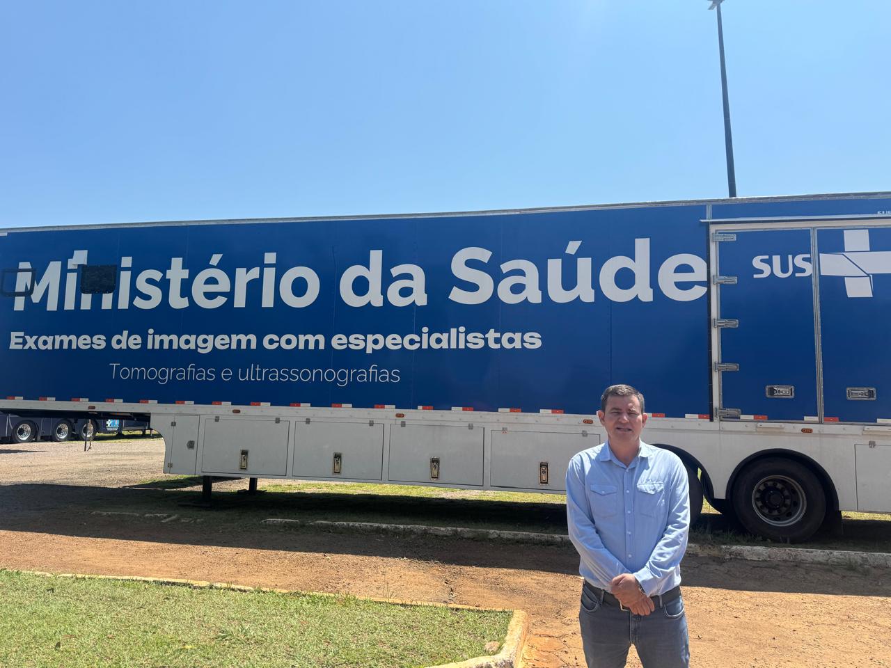 Exames de tomografias e ultrassonografias serão zerados em Vilhena e região; secretário viabilizou carreta junto ao Ministério da Saúde