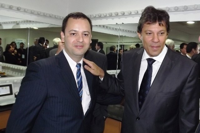 Ministro da Educação garante a Olivar que Enem será nos dias 22 e 23 de outubro